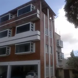 Apartamento Comodos Cerca Del Aeropuerto